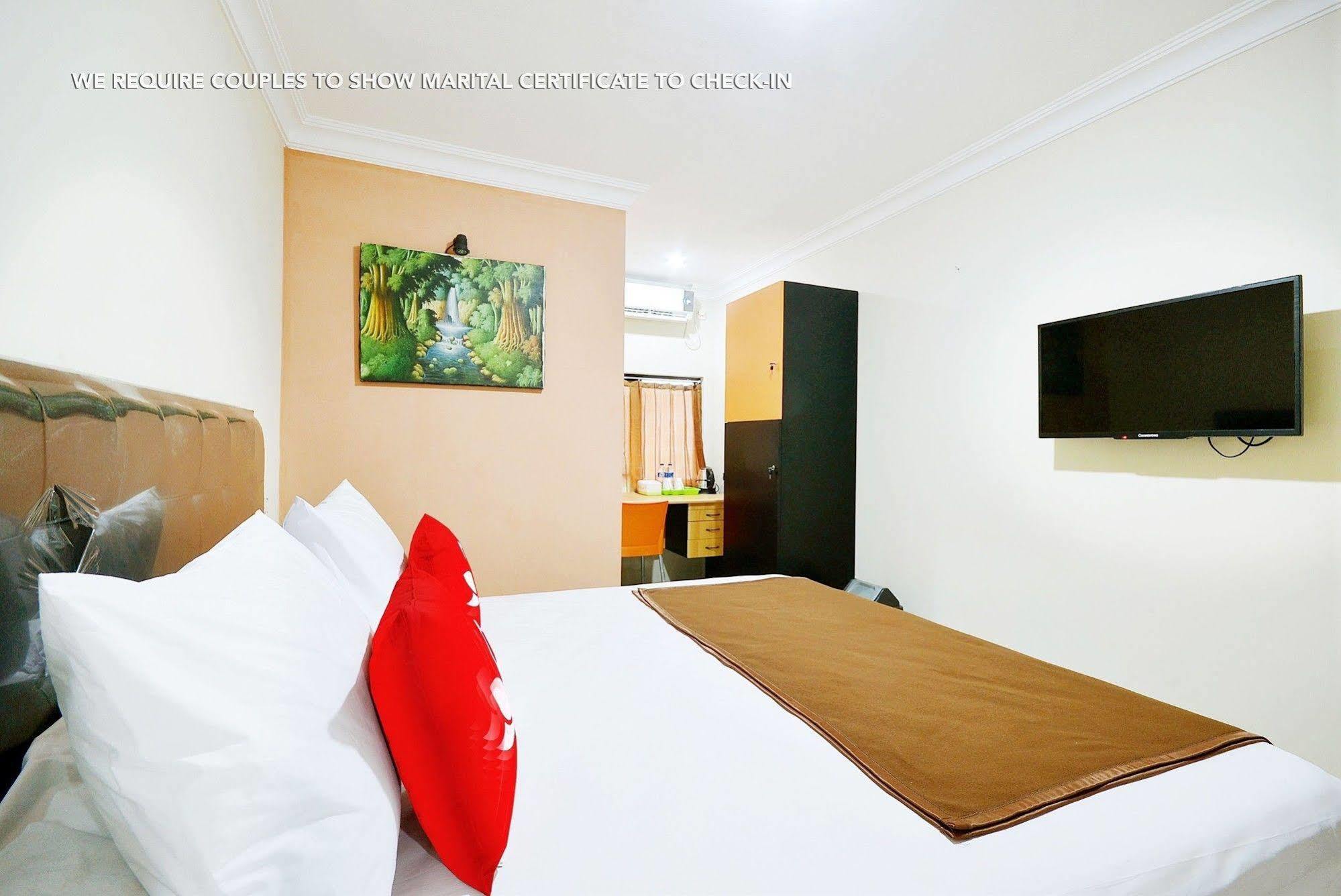 Zen Rooms Kuningan Syariah Jakarta Kültér fotó