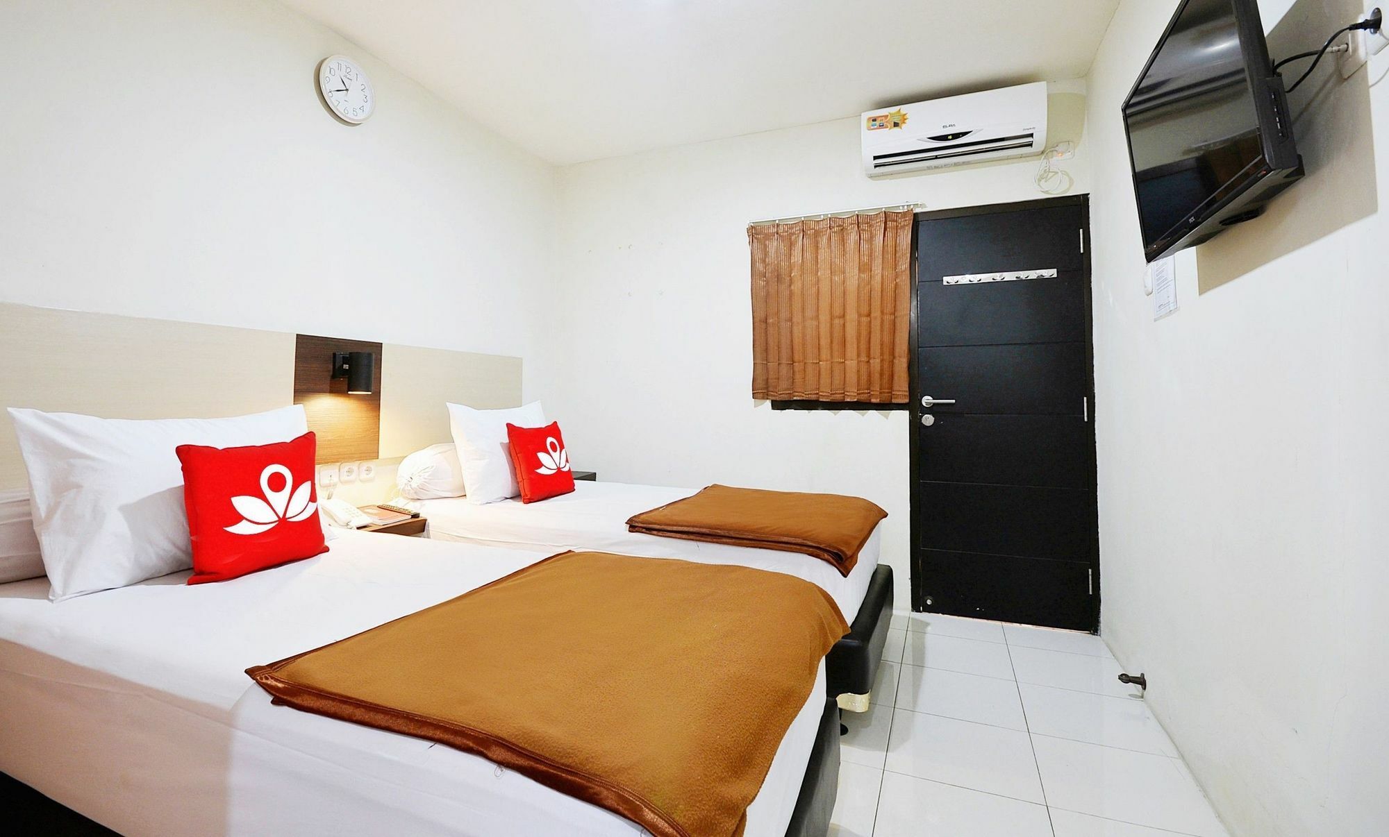 Zen Rooms Kuningan Syariah Jakarta Kültér fotó