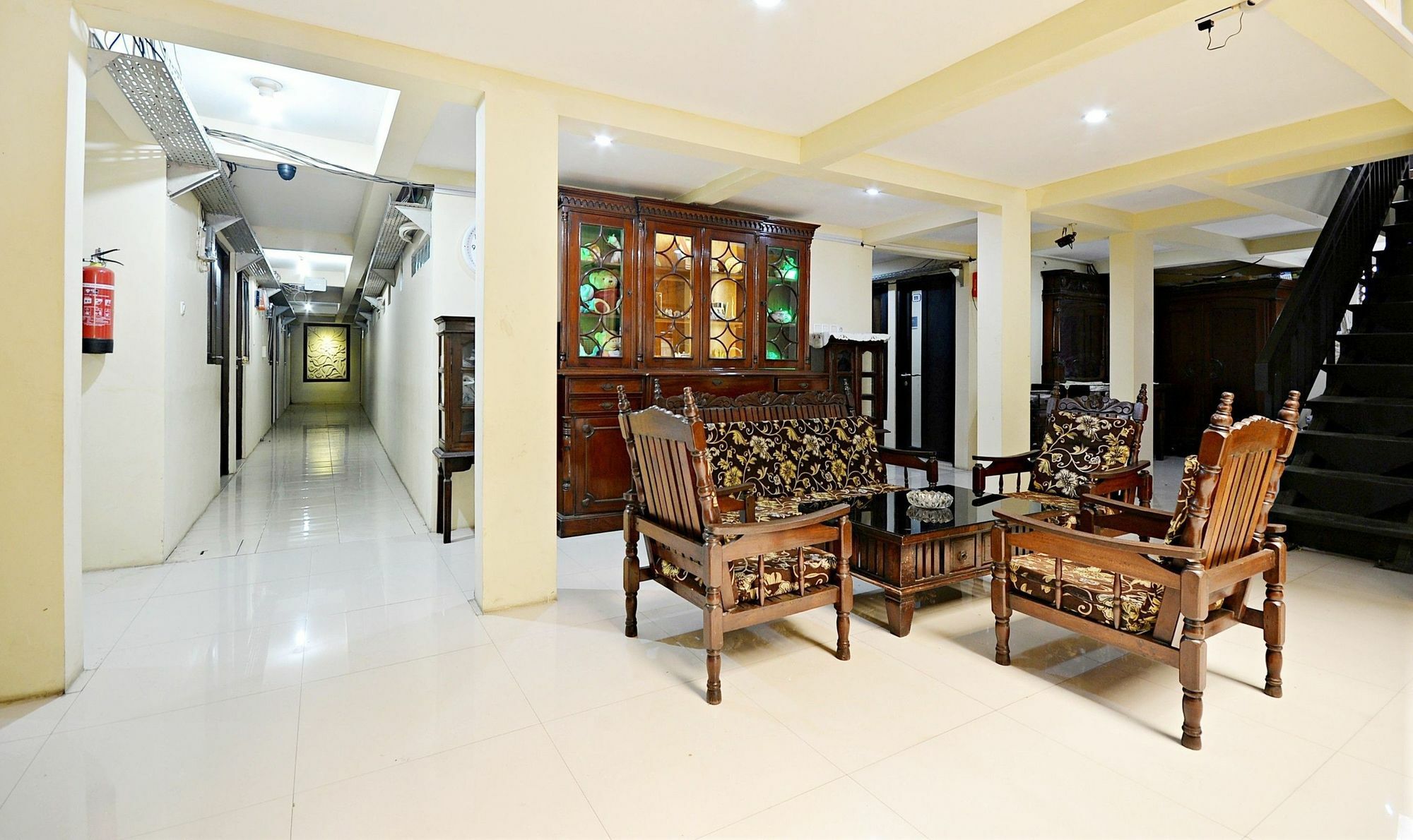 Zen Rooms Kuningan Syariah Jakarta Kültér fotó
